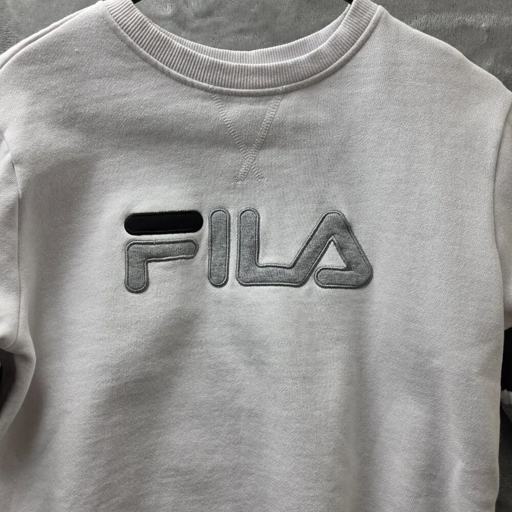 Fila Crewneck‎ Sweatshirt Small Gently Used